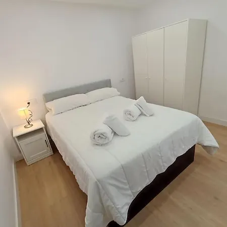 620a Moderno, Centrico Y Con Patio Oviedo